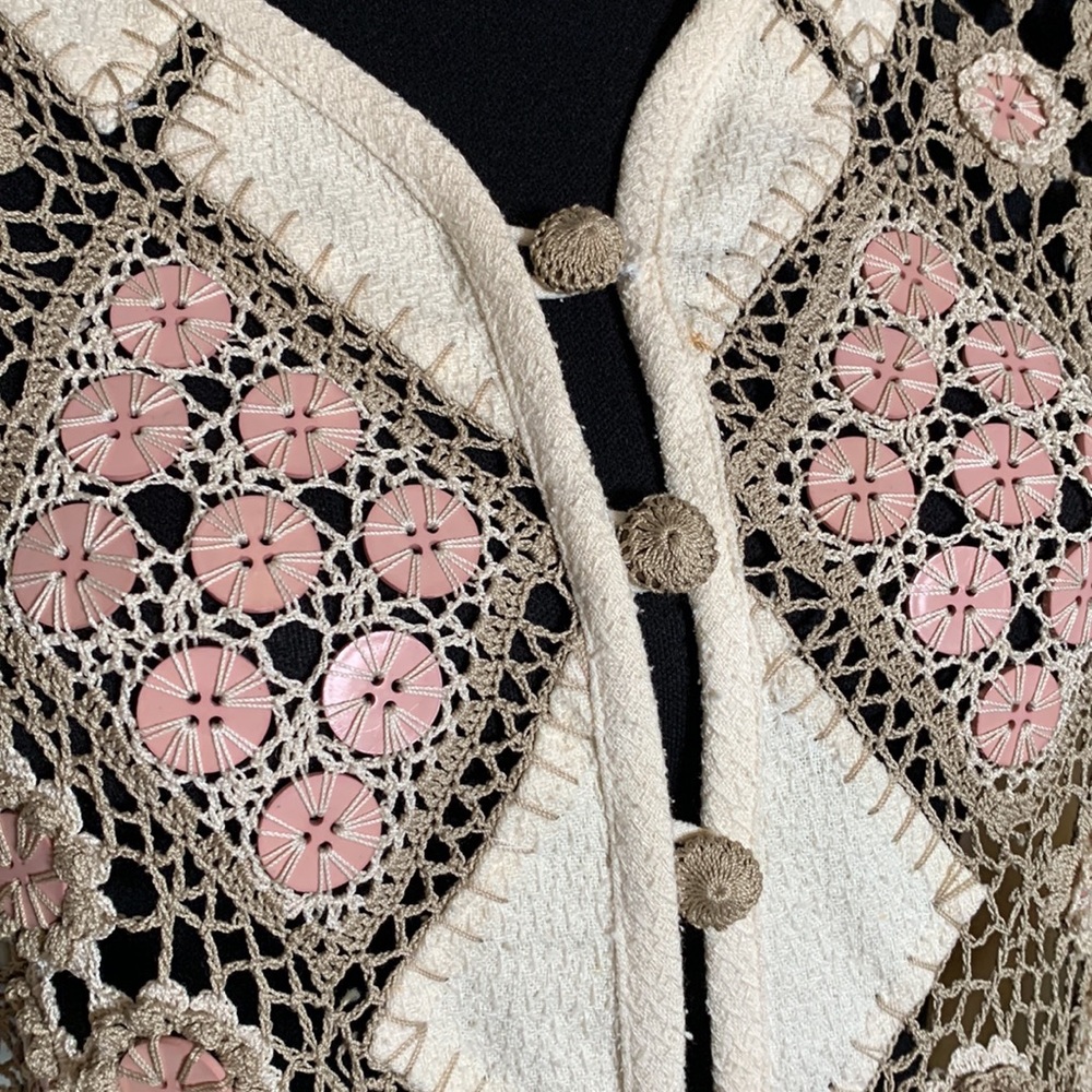 Vintage 1980s Lim’s- Patchwork/Crocheted Button E… - image 4